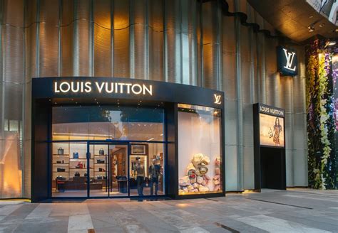 louis vuitton dresden shop|outlet stores in Louis Vuitton.